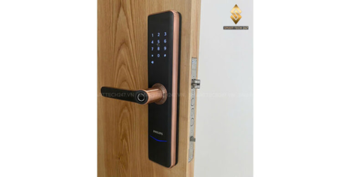 Khóa Vân Tay Cửa Gỗ Philips 7300-5HB – App, Remote