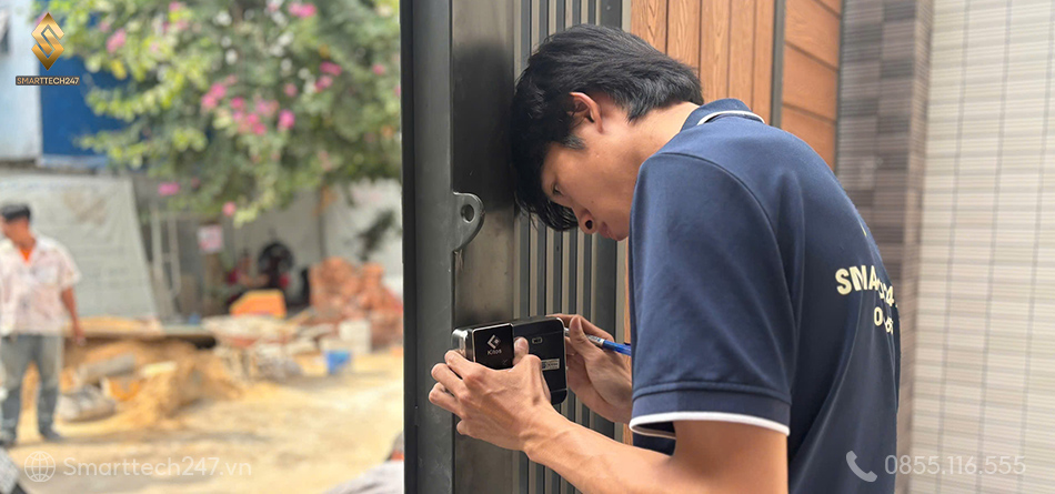 Khoa Cua Van Tay 2 Chieu (5)