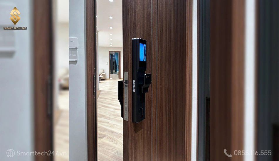 Khóa cửa vân tay bị kêu do cửa chưa được đóng kín: Mẹo khắc phục nhanh chóng.