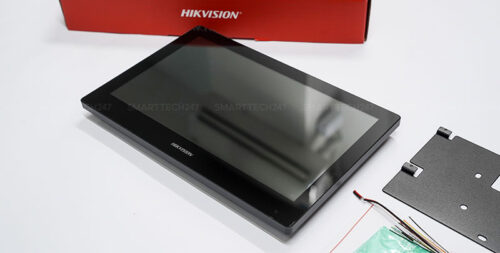 Man Hinh Chuong Hinh Ip Hikvision St Hik180 (4)