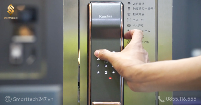 Cac Cach Mo Cua Nhanh Chong Khi Khoa Cua Dien Tu Khi Het Pin (9)