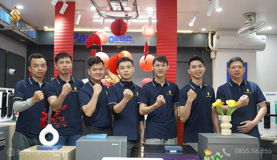 Không tự xử lý được khóa cửa điện tử hết pin? Đã có kỹ thuật viên hỗ trợ!
