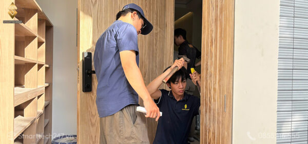 Sua Khoa Van Tay (2)