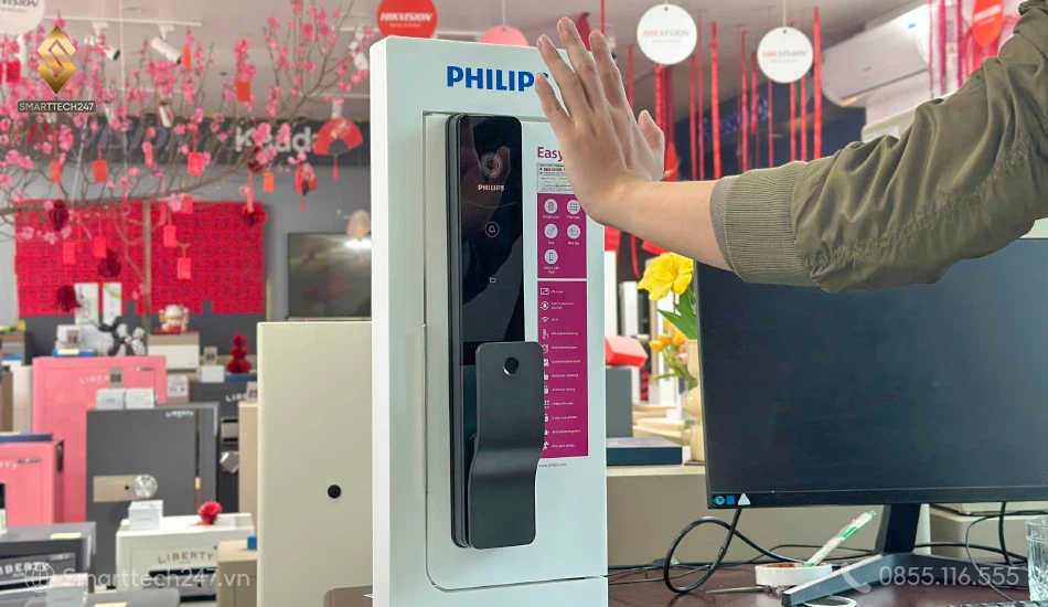 Khóa nhận diện tĩnh mạch: Lựa chọn bảo mật tối thượng trong các loại khóa cửa thông minh. Khóa nhận diện tĩnh mạch: Lựa chọn bảo mật tối thượng trong các loại khóa cửa thông minh.