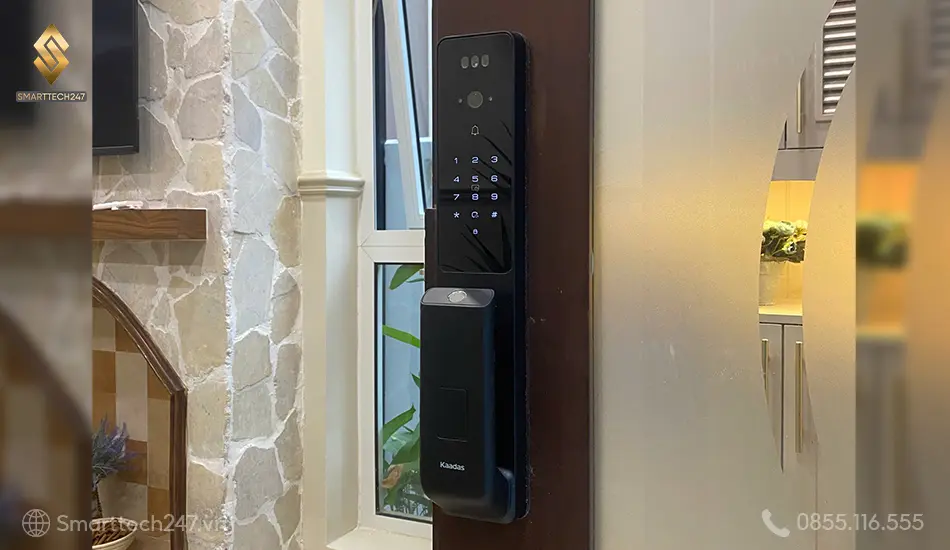 Khóa Cửa Cao Cấp Kaadas Q9‑FVP – Thiết kế thời thượng, mở cửa linh hoạt. Khóa Cửa Cao Cấp Kaadas Q9‑FVP – Thiết kế thời thượng, mở cửa linh hoạt.