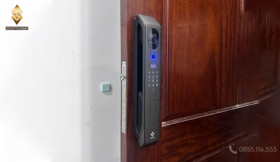 Khoa Cua Chong Trom (19)