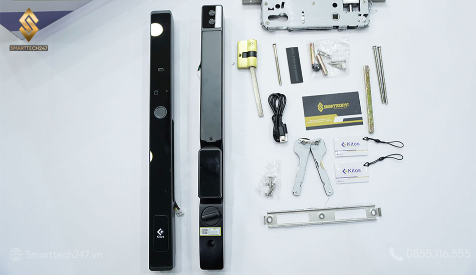 Khoa Cua Chong Trom (20)