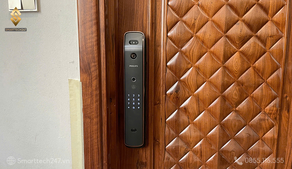 Khoa Cua Van Tay Khong Tay Nam (1)