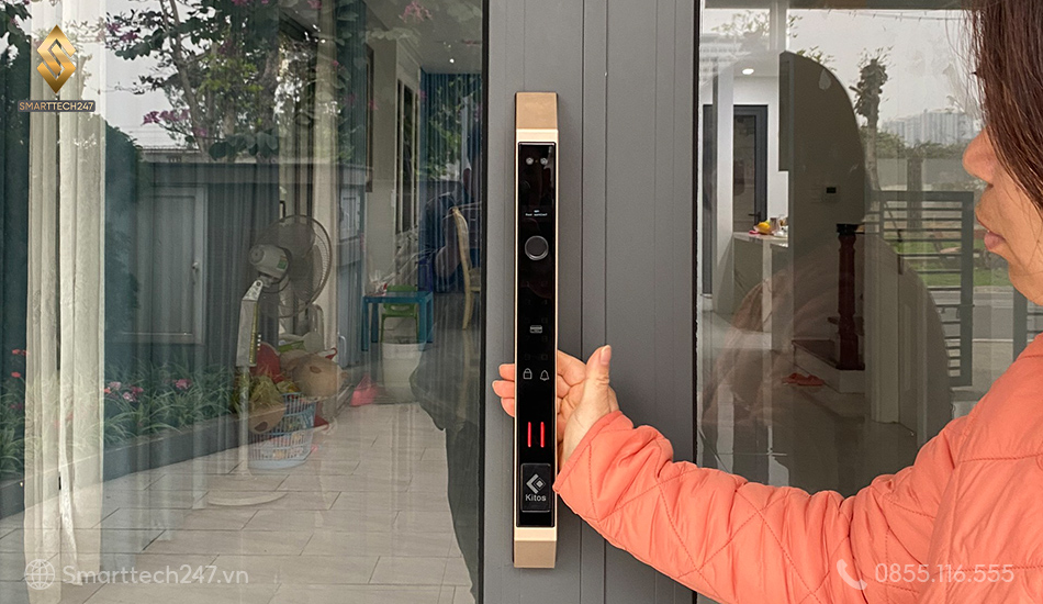 Khoa Cua Van Tay Khong Tay Nam (10)