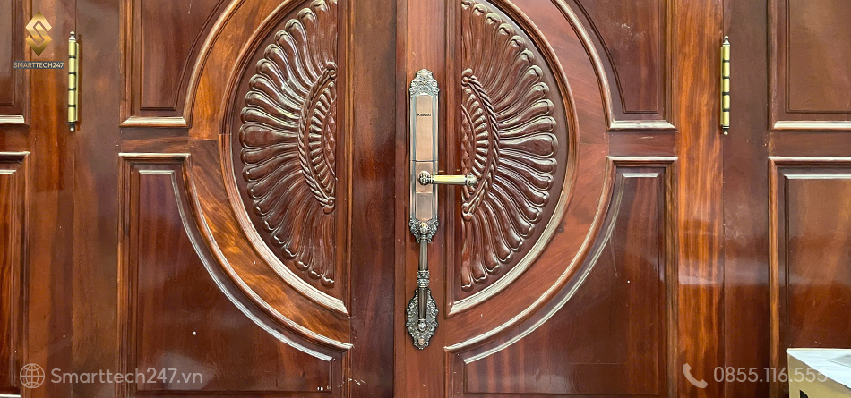 Khoa Kaadas Cua Nuoc Nao (8)