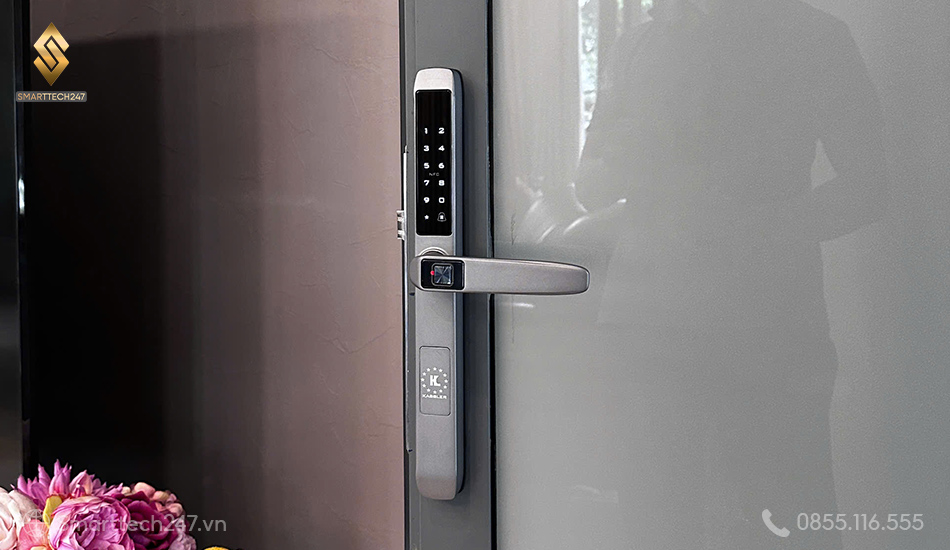 Khoa Tu Van Tay (17)