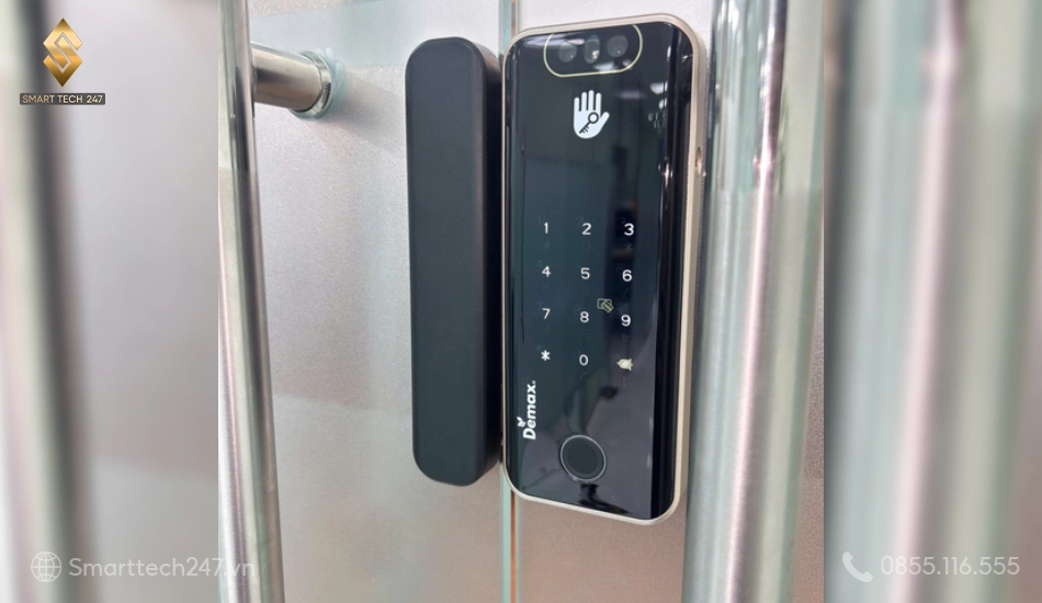 Khóa điện tử không tay cầm chính hãng Demax EL900G TTLOCK – Giải pháp tối ưu cho căn hộ cho thuê, kiểm soát từ xa 24/7. Khóa điện tử không tay cầm chính hãng Demax EL900G TTLOCK – Giải pháp tối ưu cho căn hộ cho thuê, kiểm soát từ xa 24/7.
