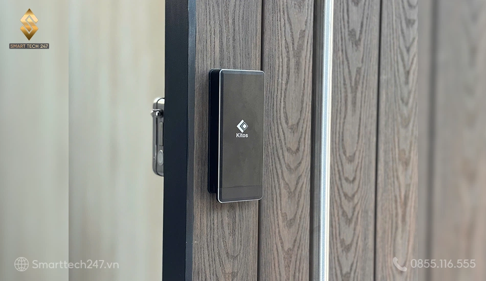 Khóa điện tử không tay cầm chính hãng Kitos DL05 Pro – Giải pháp an ninh nhỏ gọn, tiết kiệm chi phí cho căn hộ. Khóa điện tử không tay cầm chính hãng Kitos DL05 Pro – Giải pháp an ninh nhỏ gọn, tiết kiệm chi phí cho căn hộ.