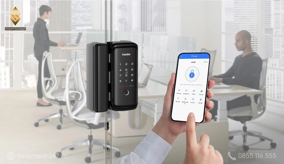 Khóa Vân Tay Cửa Gỗ chính hãng – Dễ dàng kiểm soát lịch sử ra vào và tạo mã tạm thời ngay trên smartphone. Khóa Vân Tay Cửa Gỗ chính hãng – Dễ dàng kiểm soát lịch sử ra vào và tạo mã tạm thời ngay trên smartphone.